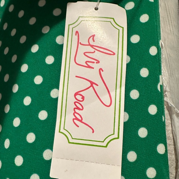 NWT Women’s Dress Kelly green with white polka dots - Picture 6 of 7
